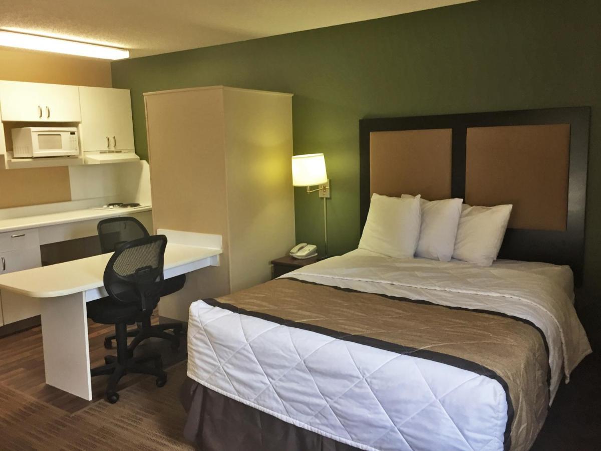 Extended Stay America Select Suites - Chicago - Hanover Park Zewnętrze zdjęcie