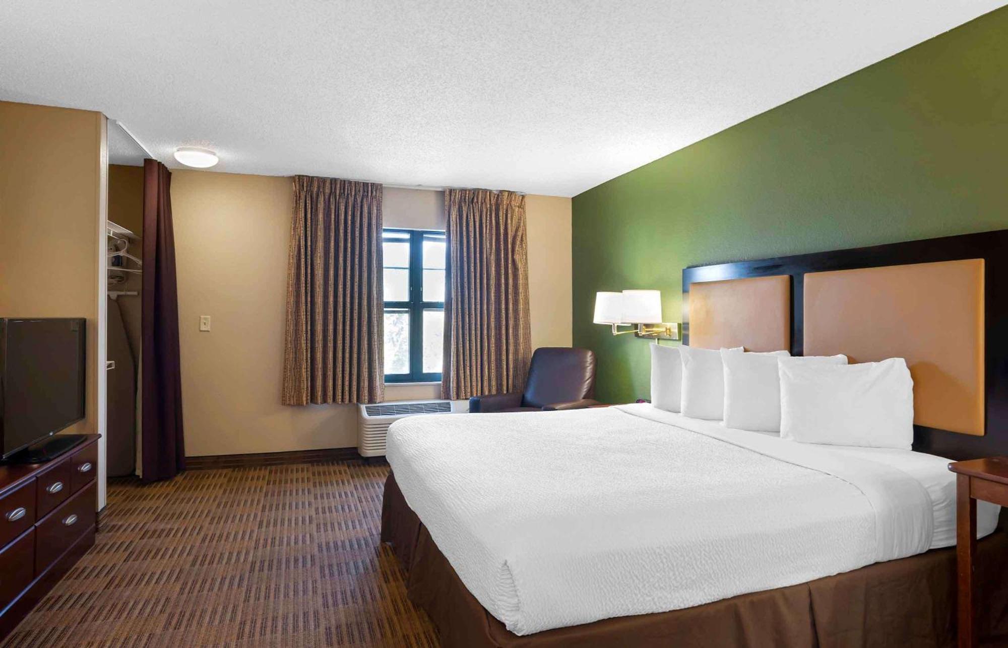 Extended Stay America Select Suites - Chicago - Hanover Park Zewnętrze zdjęcie