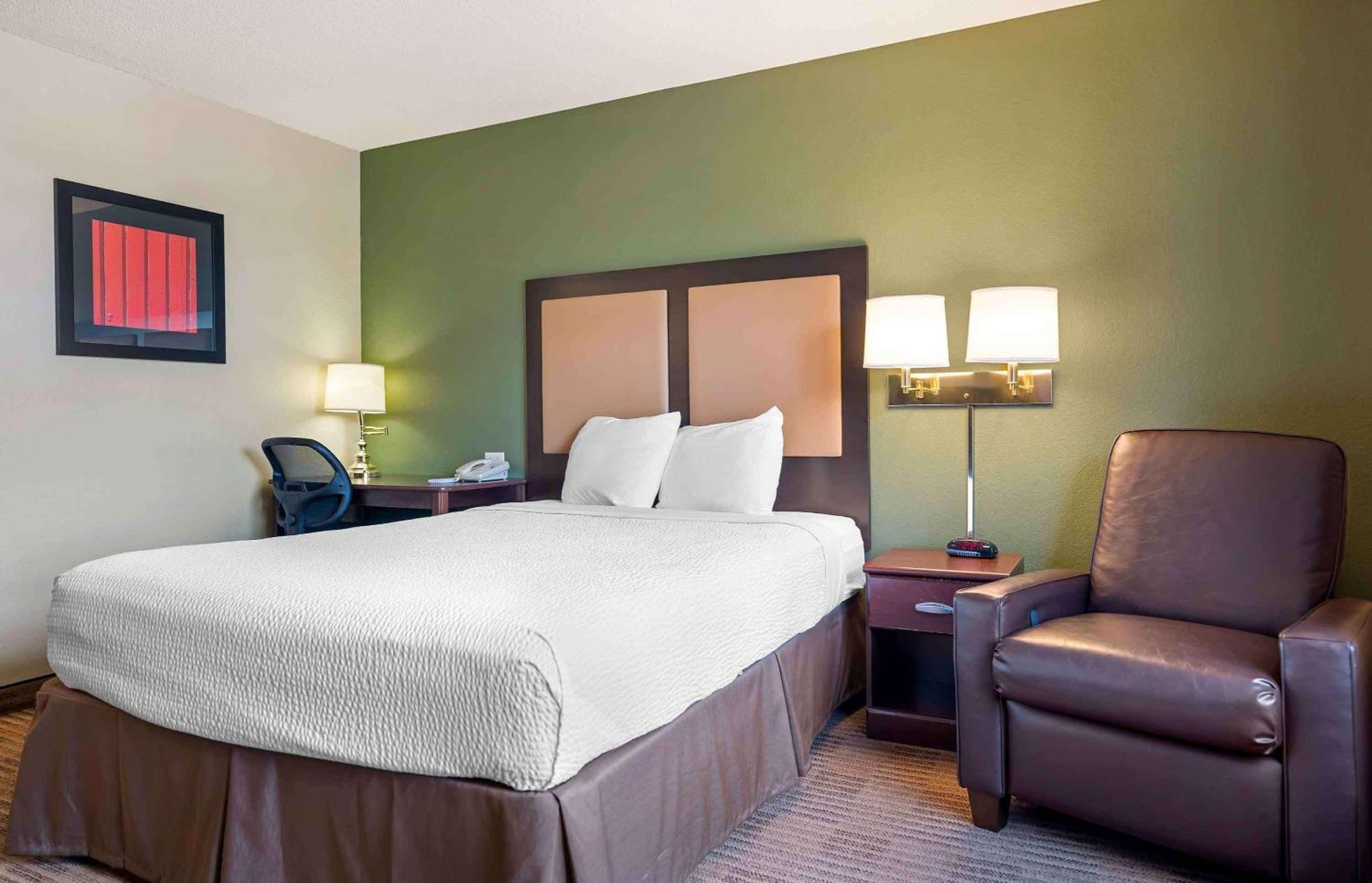 Extended Stay America Select Suites - Chicago - Hanover Park Zewnętrze zdjęcie