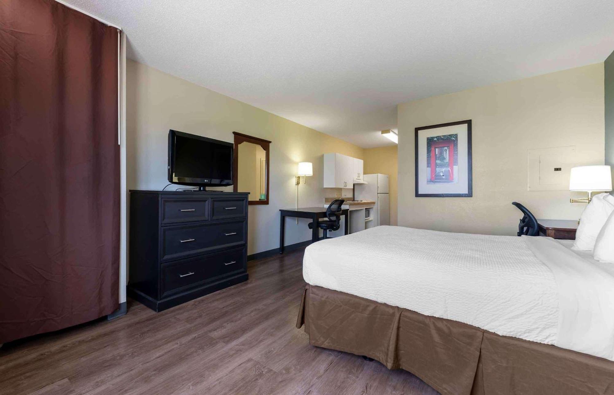 Extended Stay America Select Suites - Chicago - Hanover Park Zewnętrze zdjęcie
